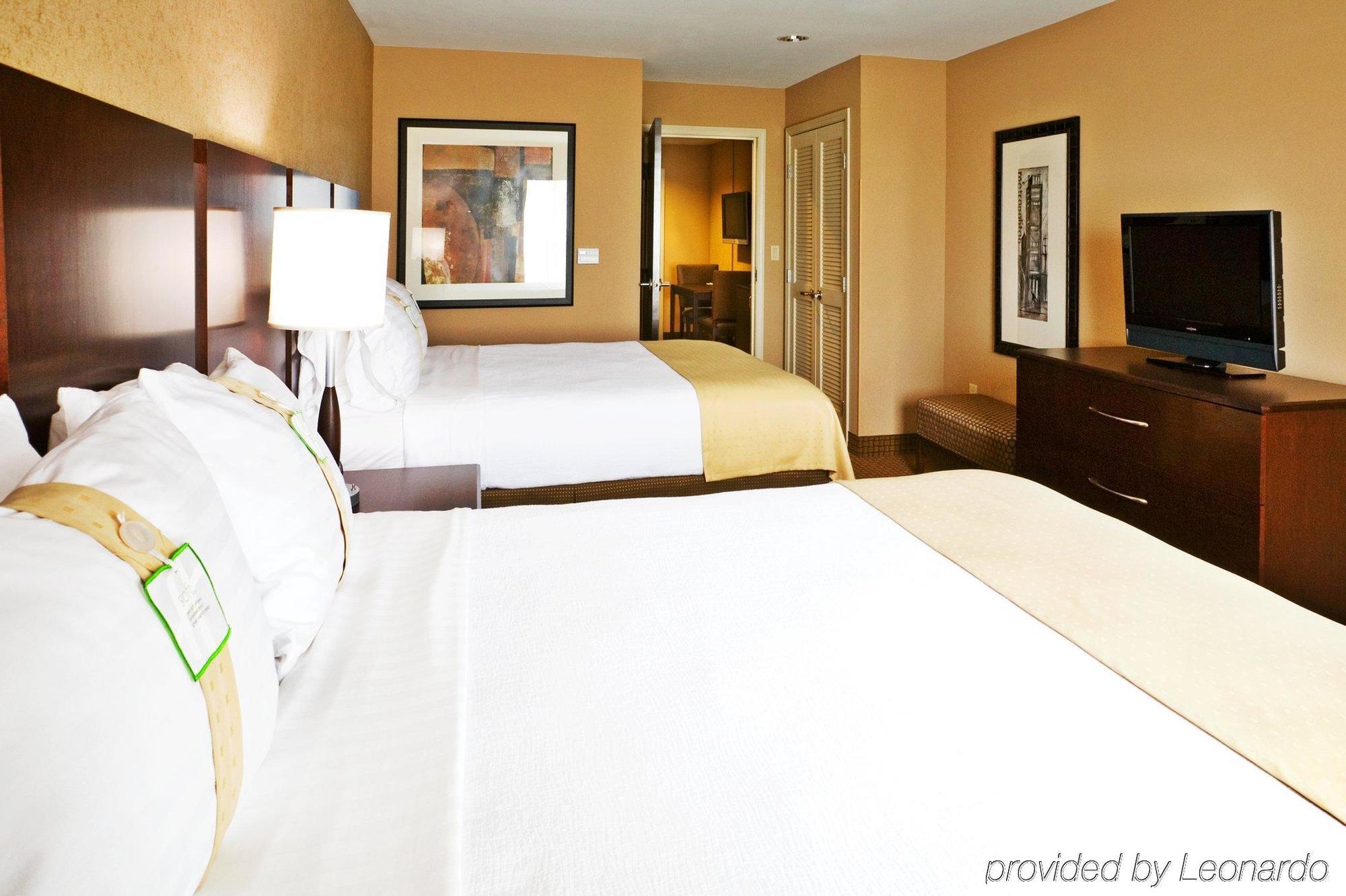 Hotel Springhill By Marriott 3*